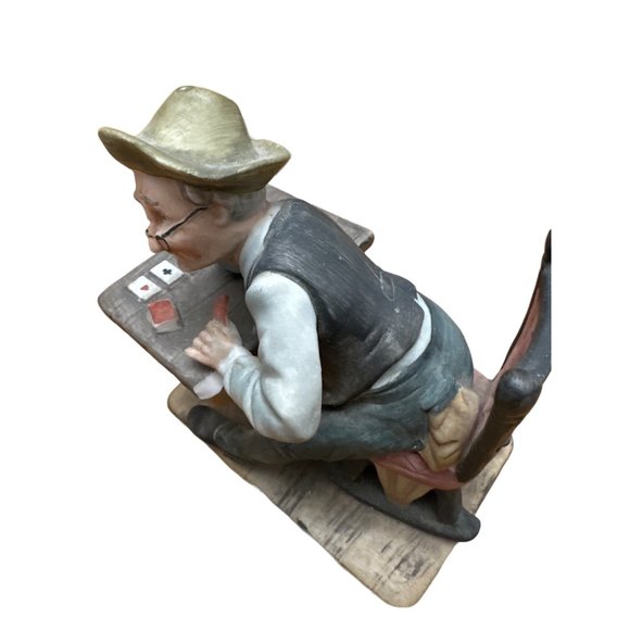 Campo di Monte Grandma & Grandpa Porcelain Figurines - Picture 7 of 12